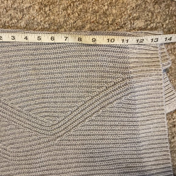 Cocovive Grey Knit Pointelle Boxy Crewneck Sweater - Picture 7 of 9